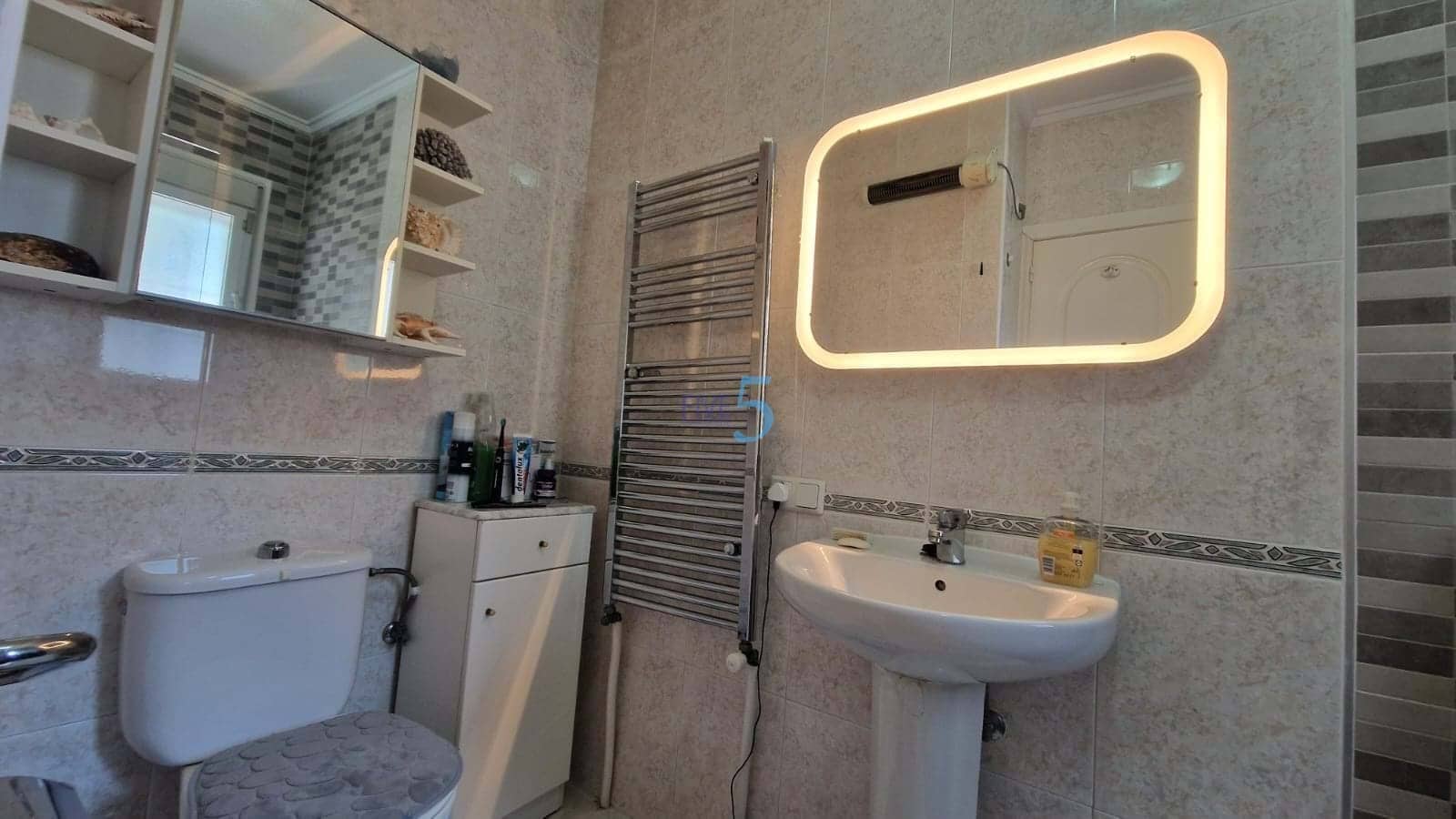 2 bedroom Villa for sale in Benijofar with pool - € 299,950 (Ref: 8816772)