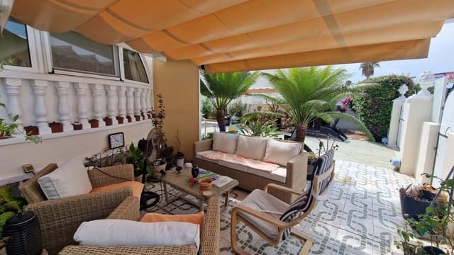 2 bedroom Villa for sale in Benijófar with pool - € 299,950 (Ref: 8816772)
