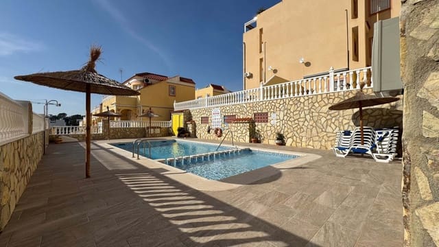 2 camera da letto Casa in vendita in Villamartin, Orihuela con piscina - 149.950 € (Rif: 8821165)