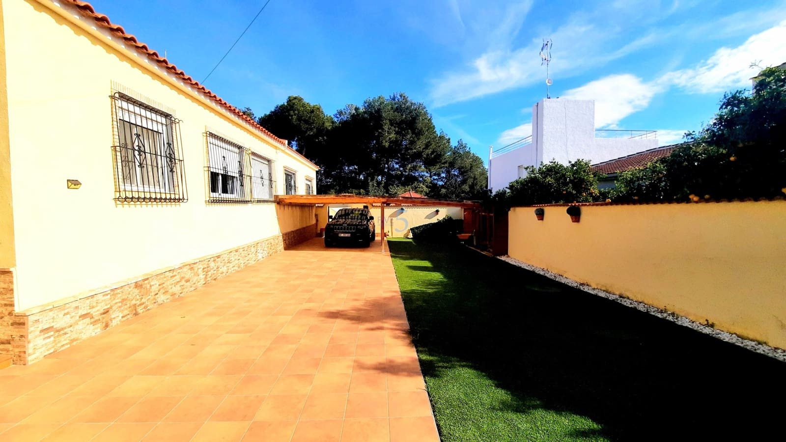 4 soveværelse Villa til salg i Pinar de Campoverde med swimmingpool garage - € 440.000 (Ref: 8837874)