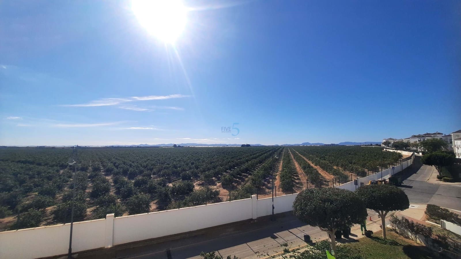 2 chambre Appartement à vendre à Roldan avec piscine garage - 129 999 € (Ref: 8840156)