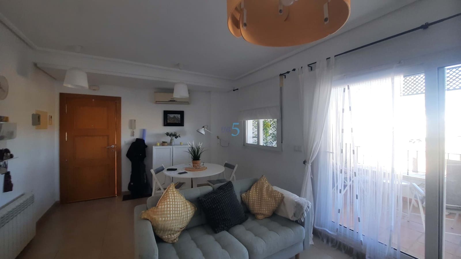 2 chambre Appartement à vendre à Roldan avec piscine garage - 129 999 € (Ref: 8840156)