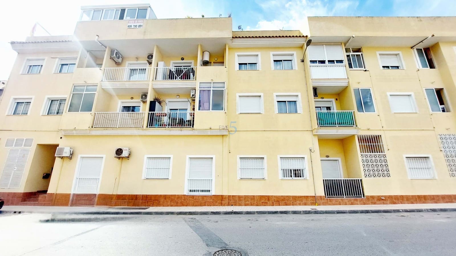 2 chambre Appartement à vendre à Pilar de la Horadada avec piscine garage - 123 500 € (Ref: 8840364)