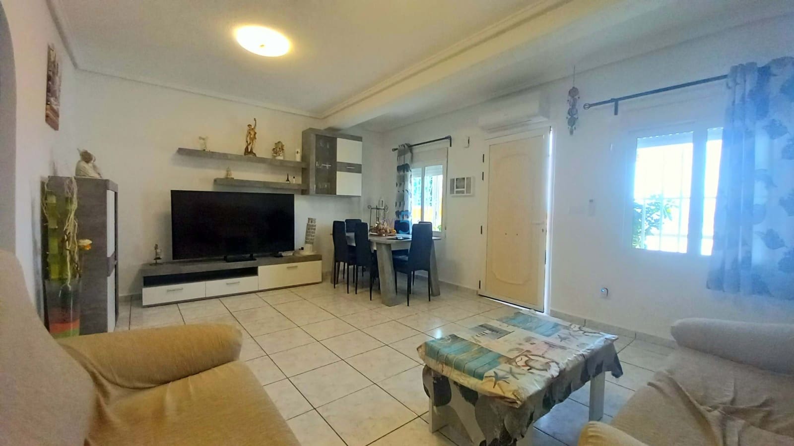 2 soverom Hus til salgs i Ciudad Quesada med garasje - € 255 000 (Ref: 8848716)