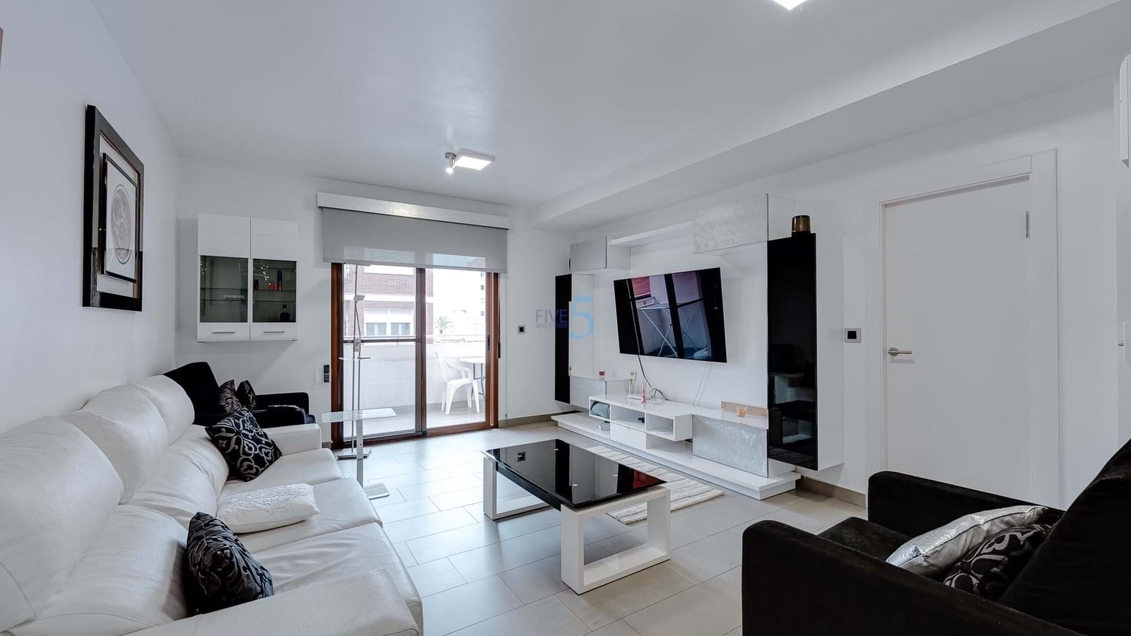 3 soverom Leilighet til salgs i Torrevieja med garasje - € 220 000 (Ref: 8853117)