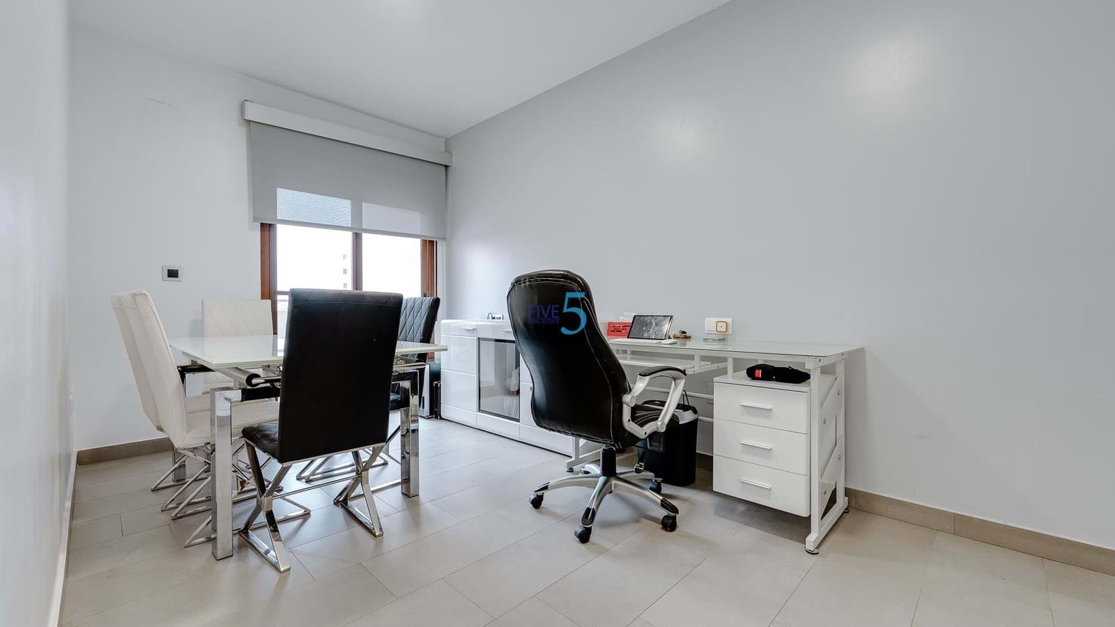 3 soverom Leilighet til salgs i Torrevieja med garasje - € 220 000 (Ref: 8853117)