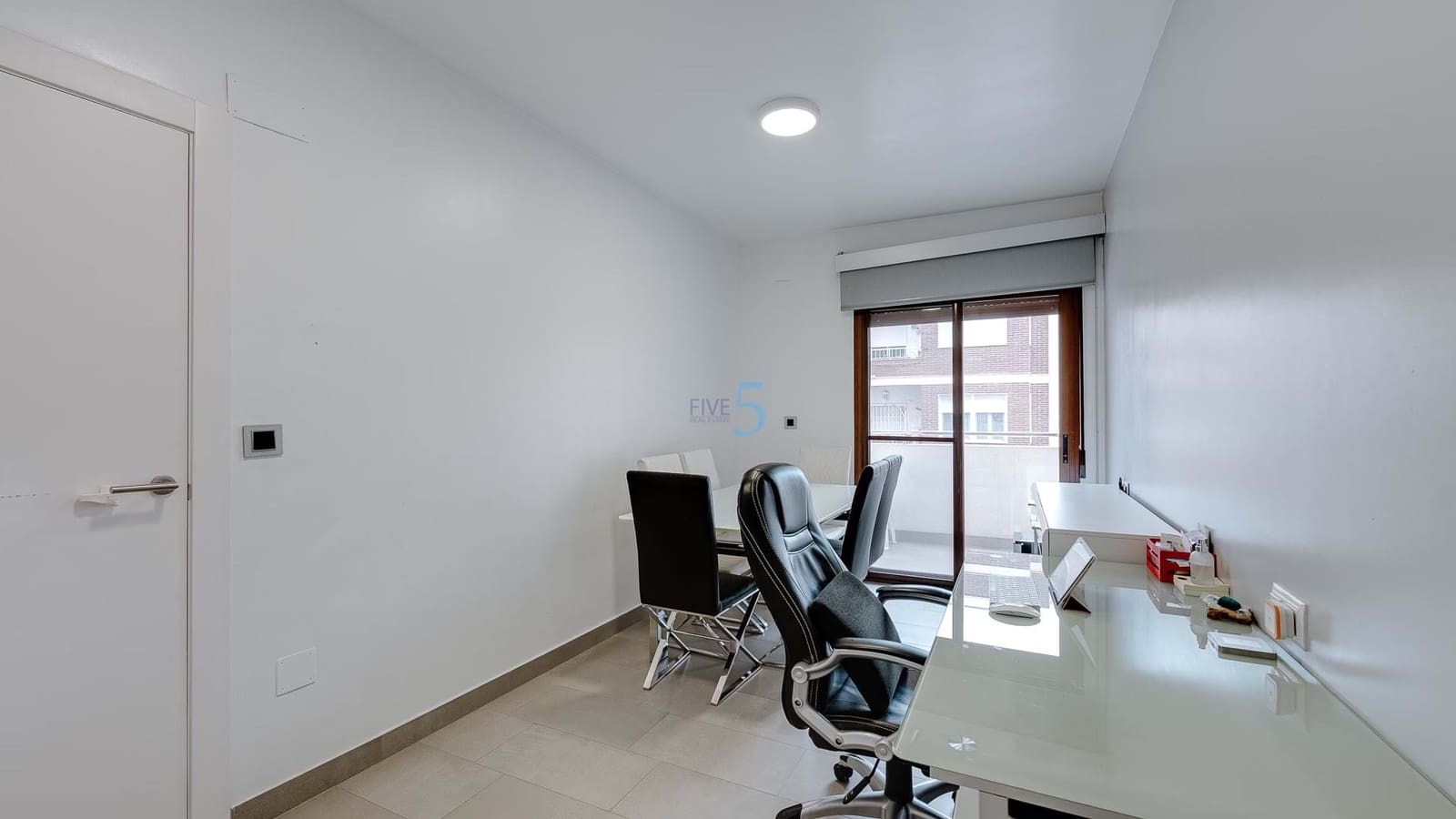 3 soverom Leilighet til salgs i Torrevieja med garasje - € 220 000 (Ref: 8853117)