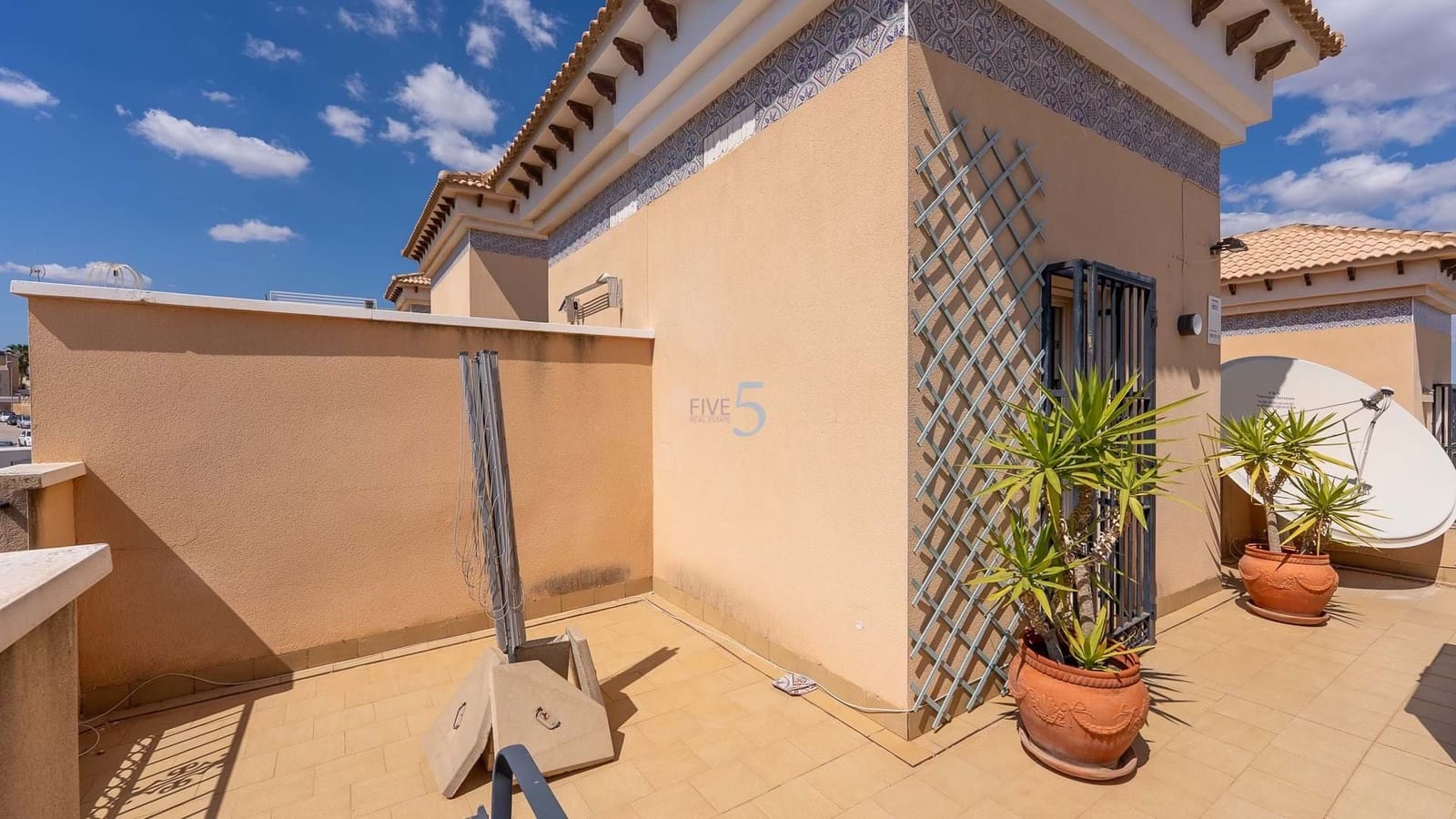 3 soverom Hus til salgs i Villamartin med svømmebasseng - € 170 000 (Ref: 8885614)