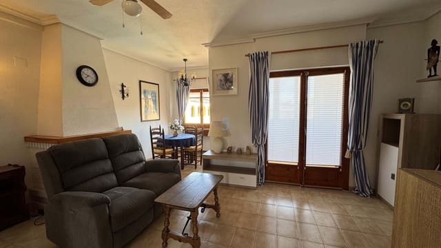 2 soverom Penthouse til salgs i Punta Prima, Orihuela med svømmebasseng - € 144 900 (Ref: 8888955)