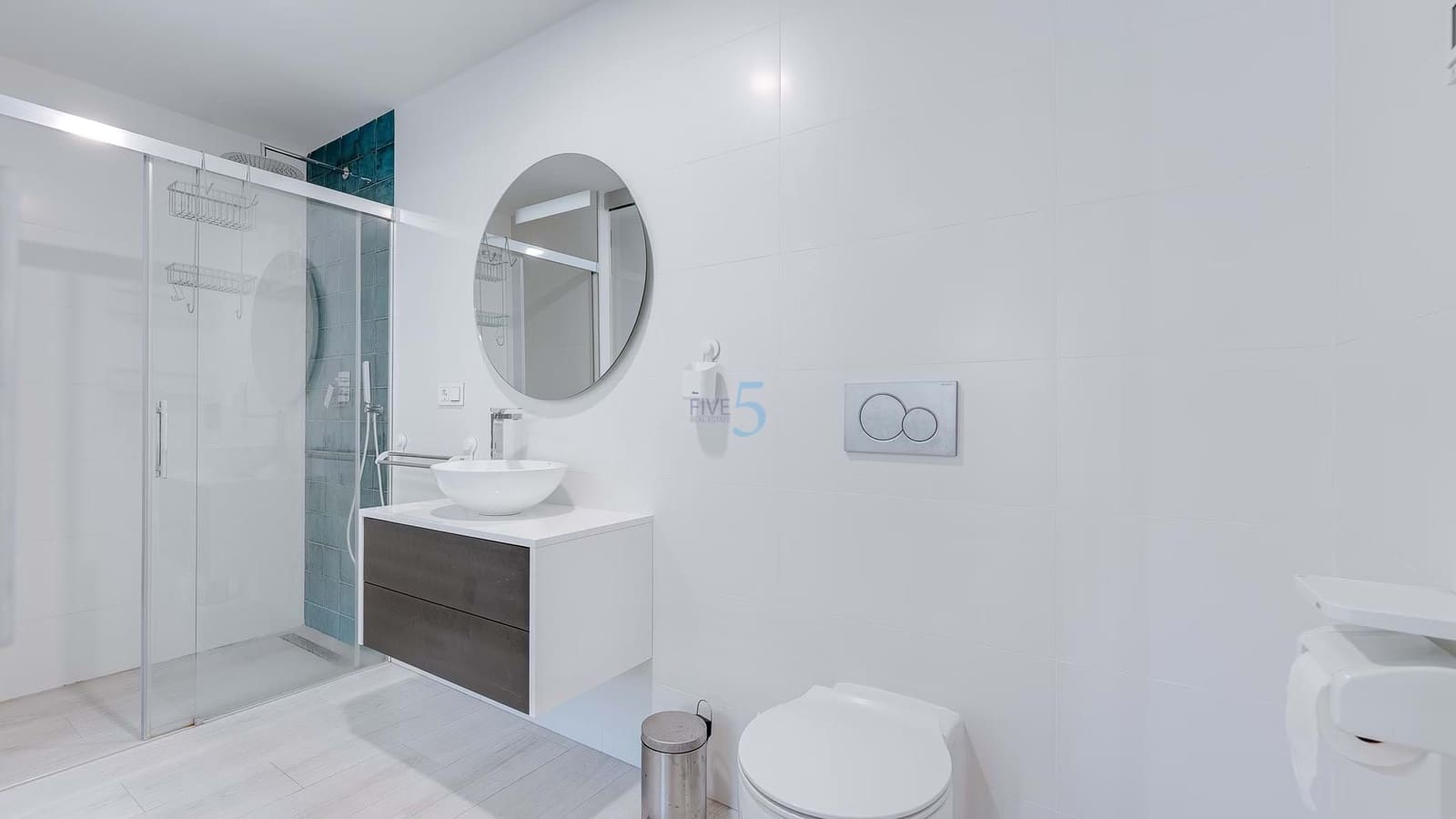 2 bedroom Apartment for sale in Villamartin with pool garage - € 249,500 (Ref: 8894313)