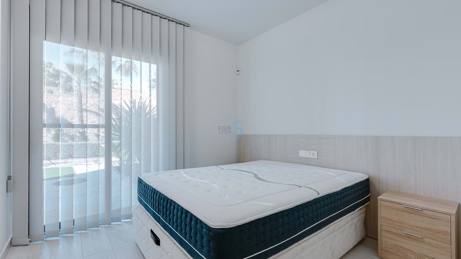 2 bedroom Apartment for sale in Villamartin with pool garage - € 249,500 (Ref: 8894313)