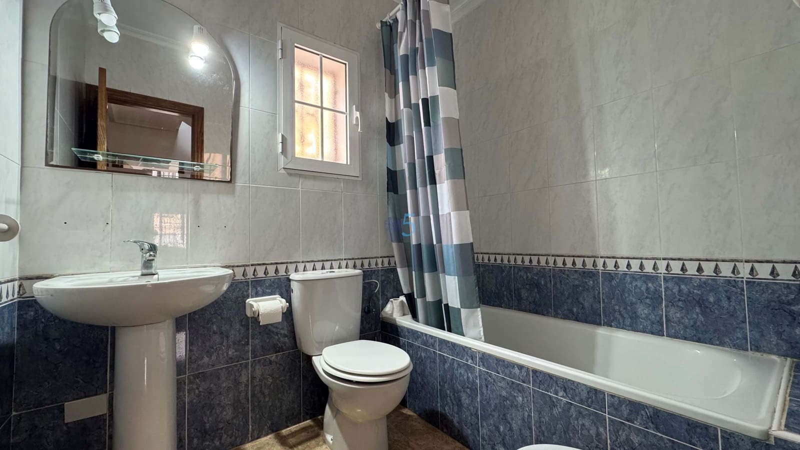 3 sypialnia Dom na sprzedaż w Villamartin z basenem garażem - 164 900 € (Ref: 8896034)