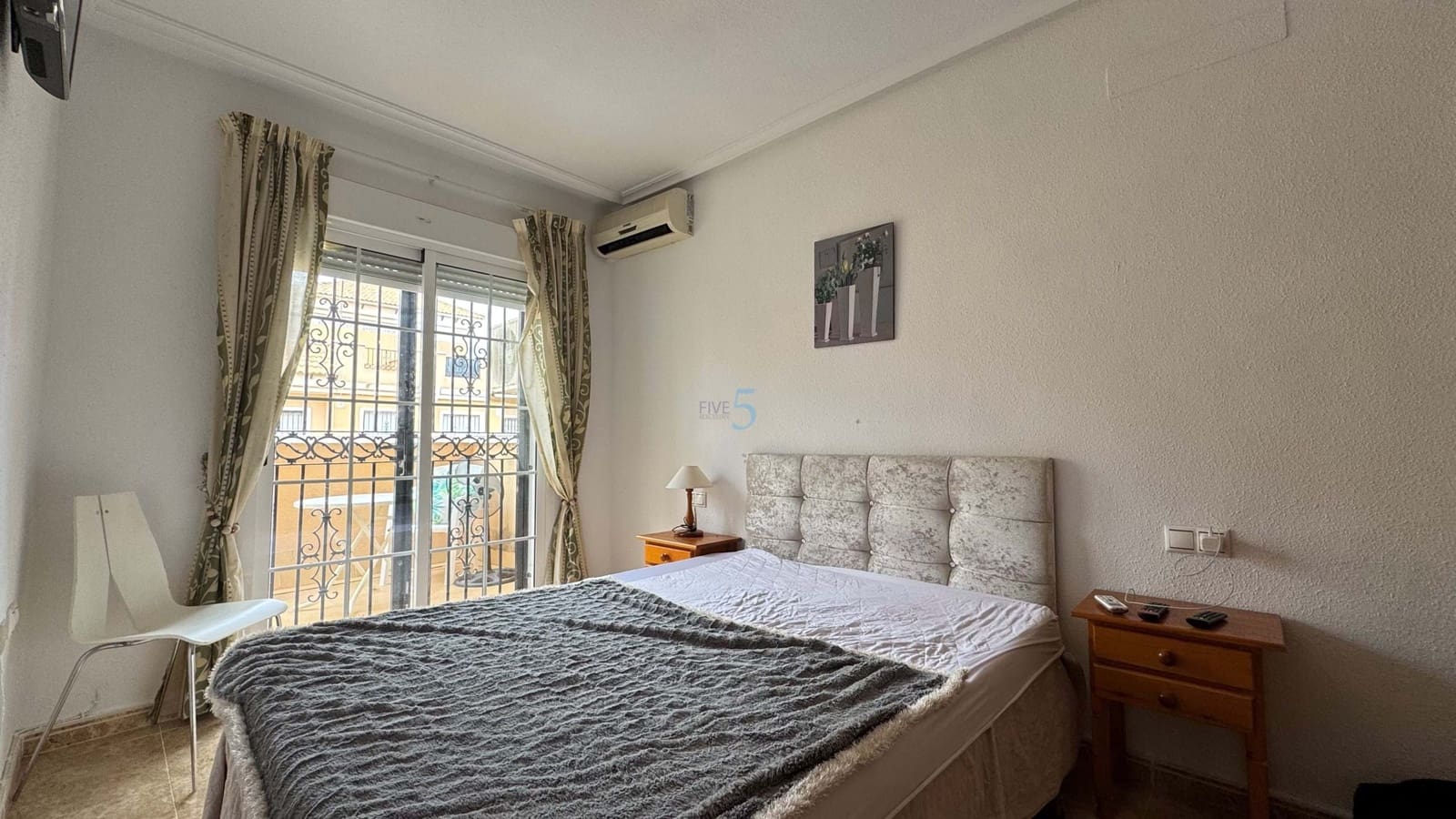 3 sypialnia Dom na sprzedaż w Villamartin z basenem garażem - 164 900 € (Ref: 8896034)