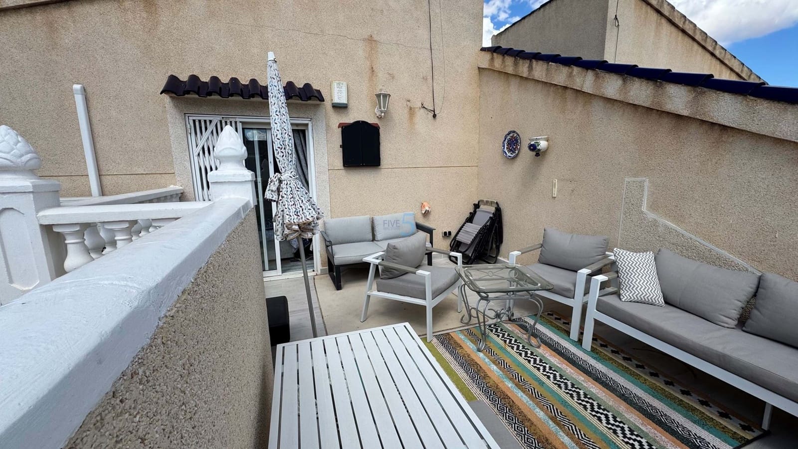 3 bedroom Villa for sale in Villamartin with pool garage - € 198,000 (Ref: 8898044)