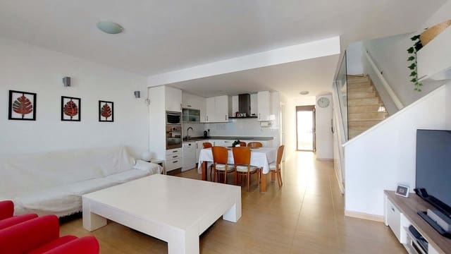 4 bedroom Townhouse for sale in Lo Pagan, San Pedro del Pinatar with pool - € 270,000 (Ref: 8901484)