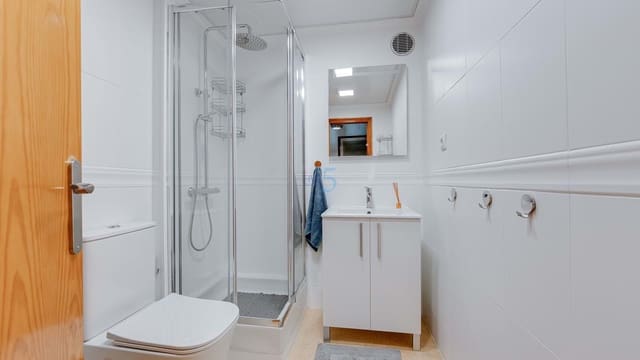 Studio for sale in La Mata, Torrevieja with pool - € 89,999 (Ref: 8910103)