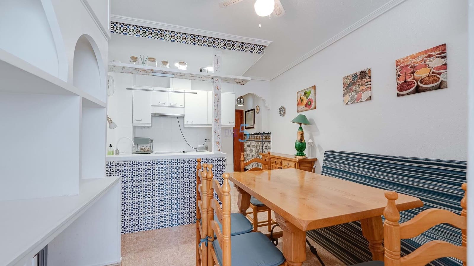 Studio til salg i La Mata med swimmingpool - € 89.999 (Ref: 8910103)