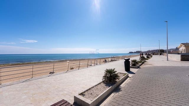 Studio for sale in La Mata, Torrevieja with pool - € 89,999 (Ref: 8910103)