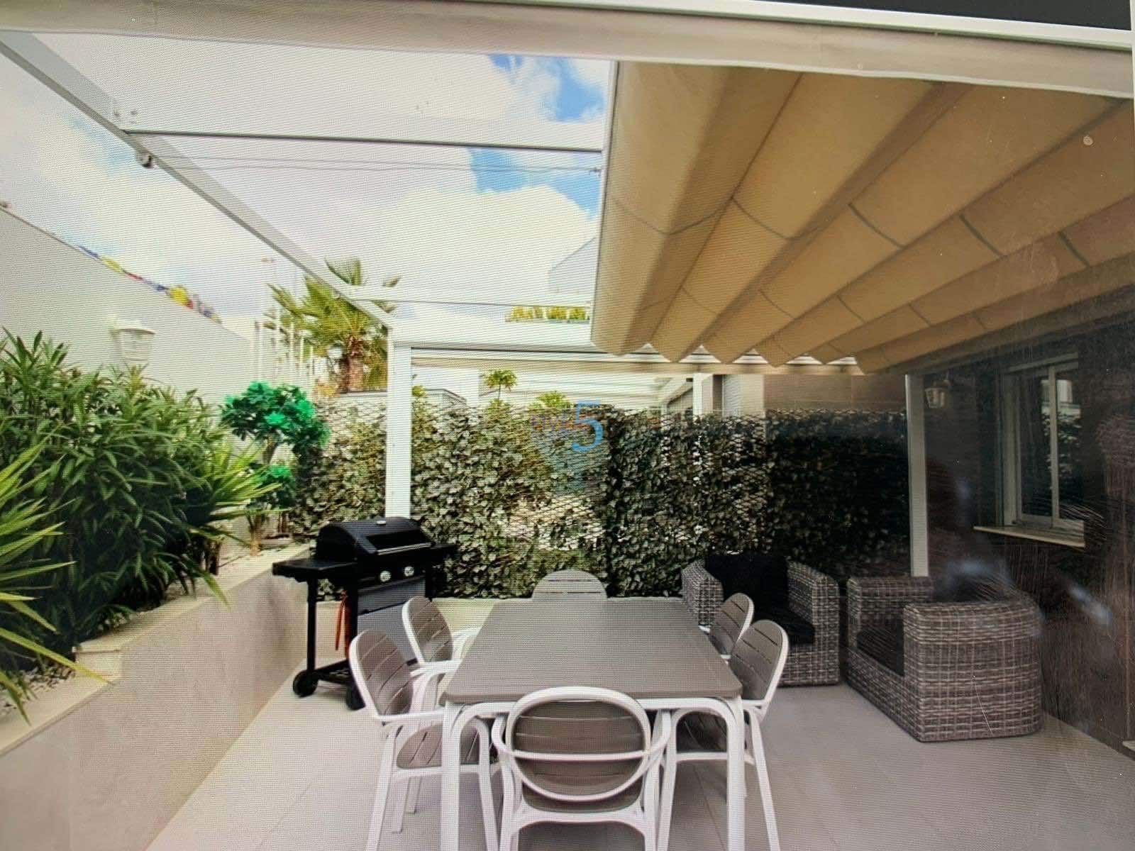 3 chambre Villa/Maison à vendre à Orihuela Costa avec piscine garage - 389 000 € (Ref: 8920432)