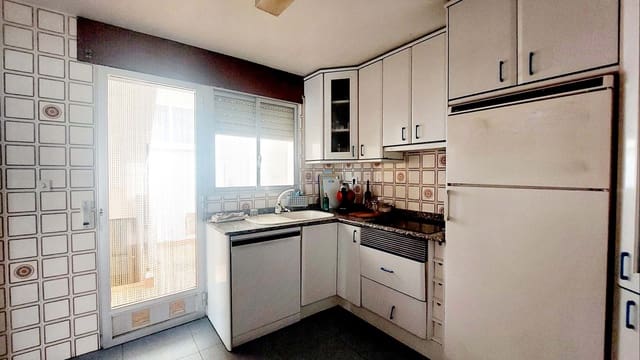 4 soverom Kjedet enebolig til salgs i San Pedro del Pinatar med garasje - € 210 000 (Ref: 8920901)