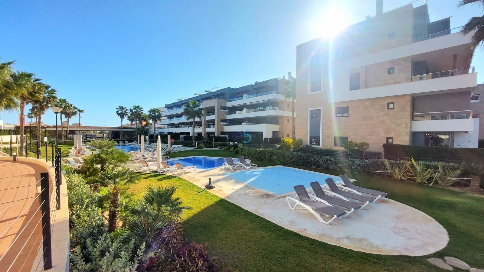 2 chambre Appartement à vendre à Playa Flamenca avec piscine garage - 499 000 € (Ref: 8924594)