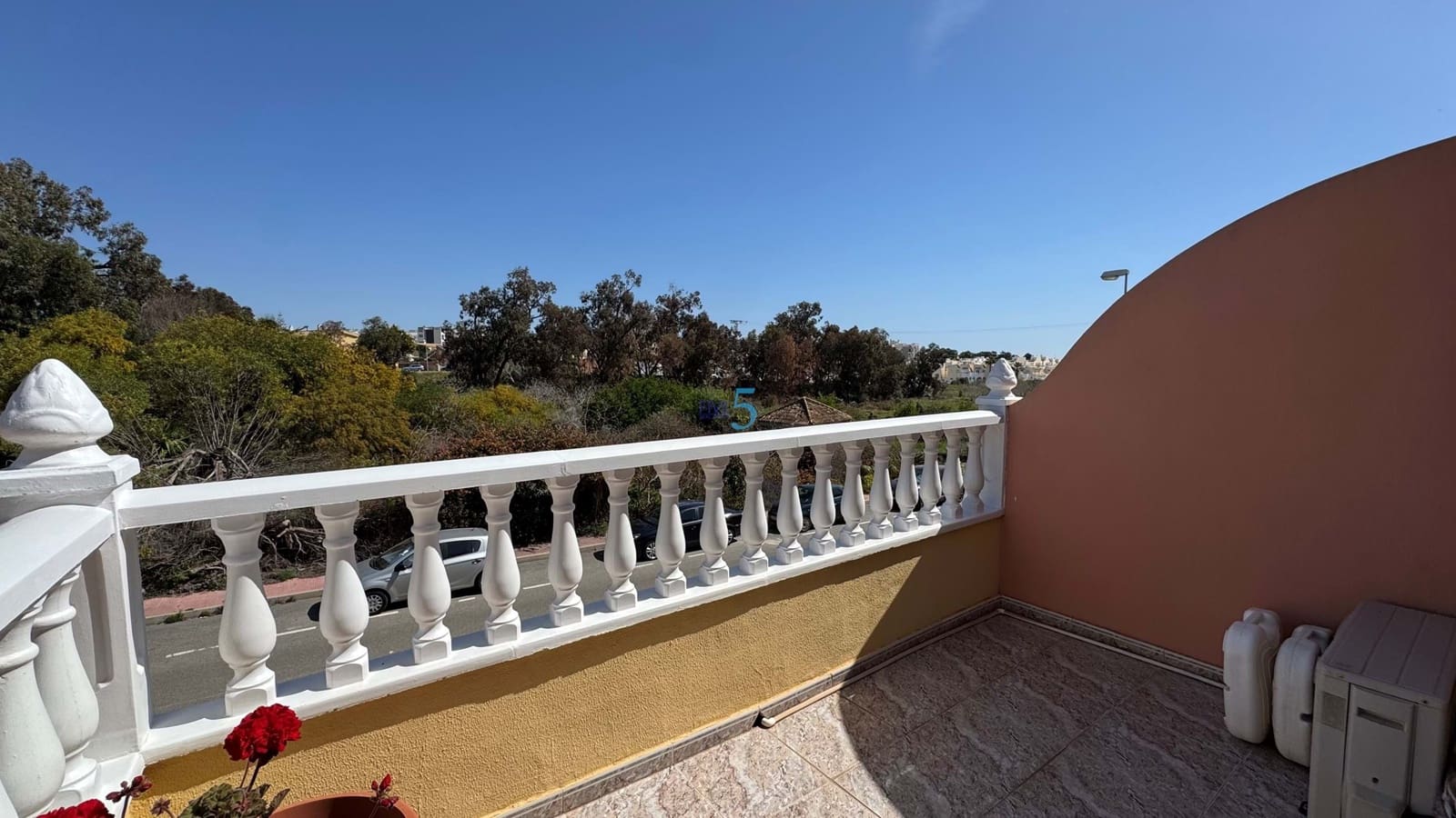 3 soverom Hus til salgs i Villamartin med svømmebasseng - € 175 000 (Ref: 8924983)