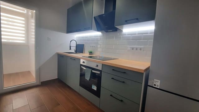 Apartamento de 3 habitaciones en San Pedro del Pinatar en venta con garaje - 219.900 € (Ref: 8929504)