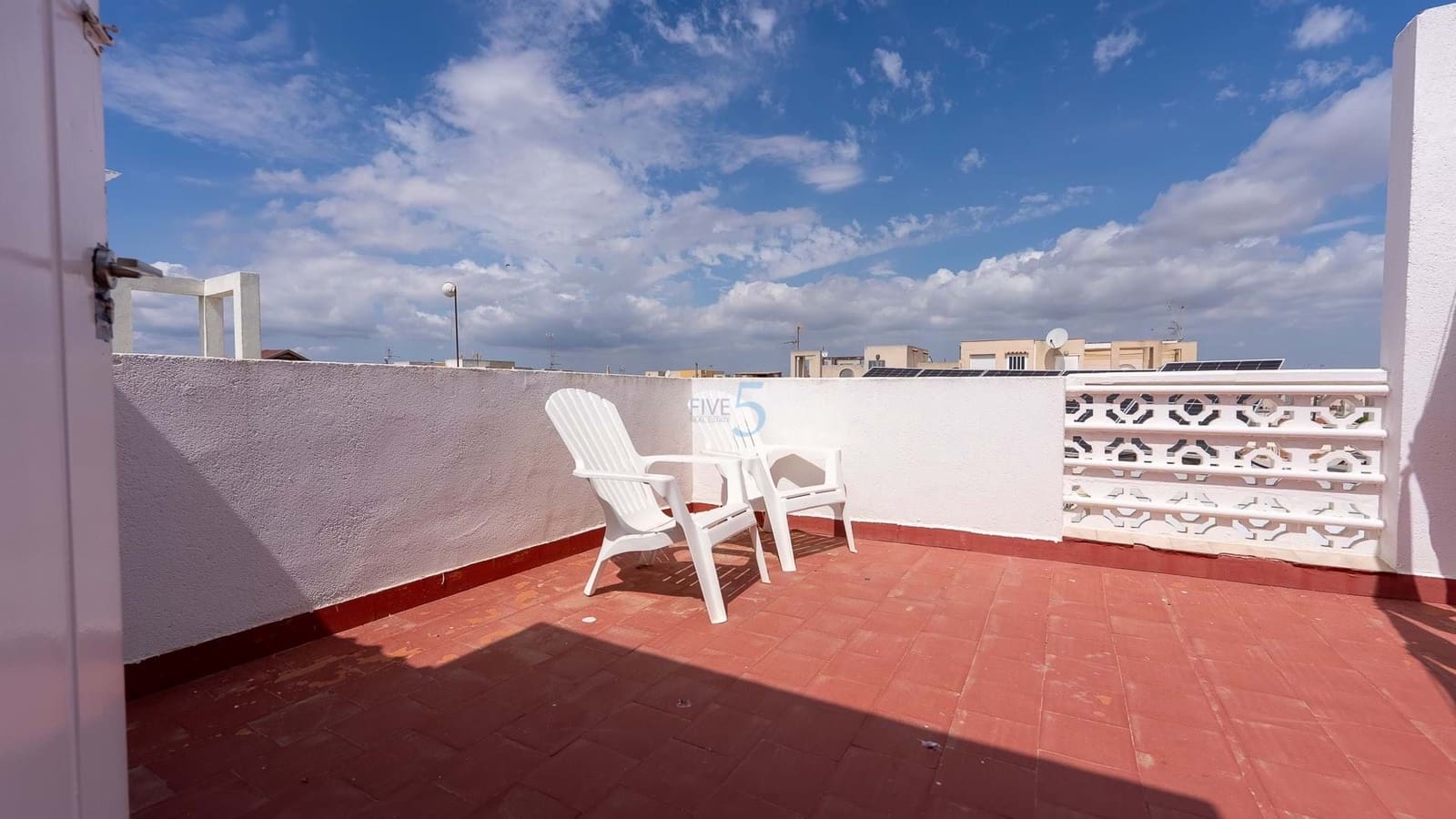 3 chambre Maison de Ville à vendre à Torrevieja avec piscine - 249 000 € (Ref: 8931779)