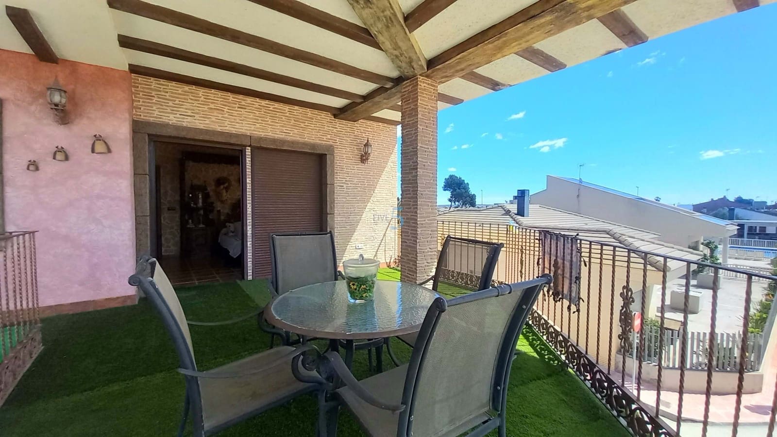 7 soveværelse Byhus til salg i Daya Nueva - € 425.000 (Ref: 8938057)