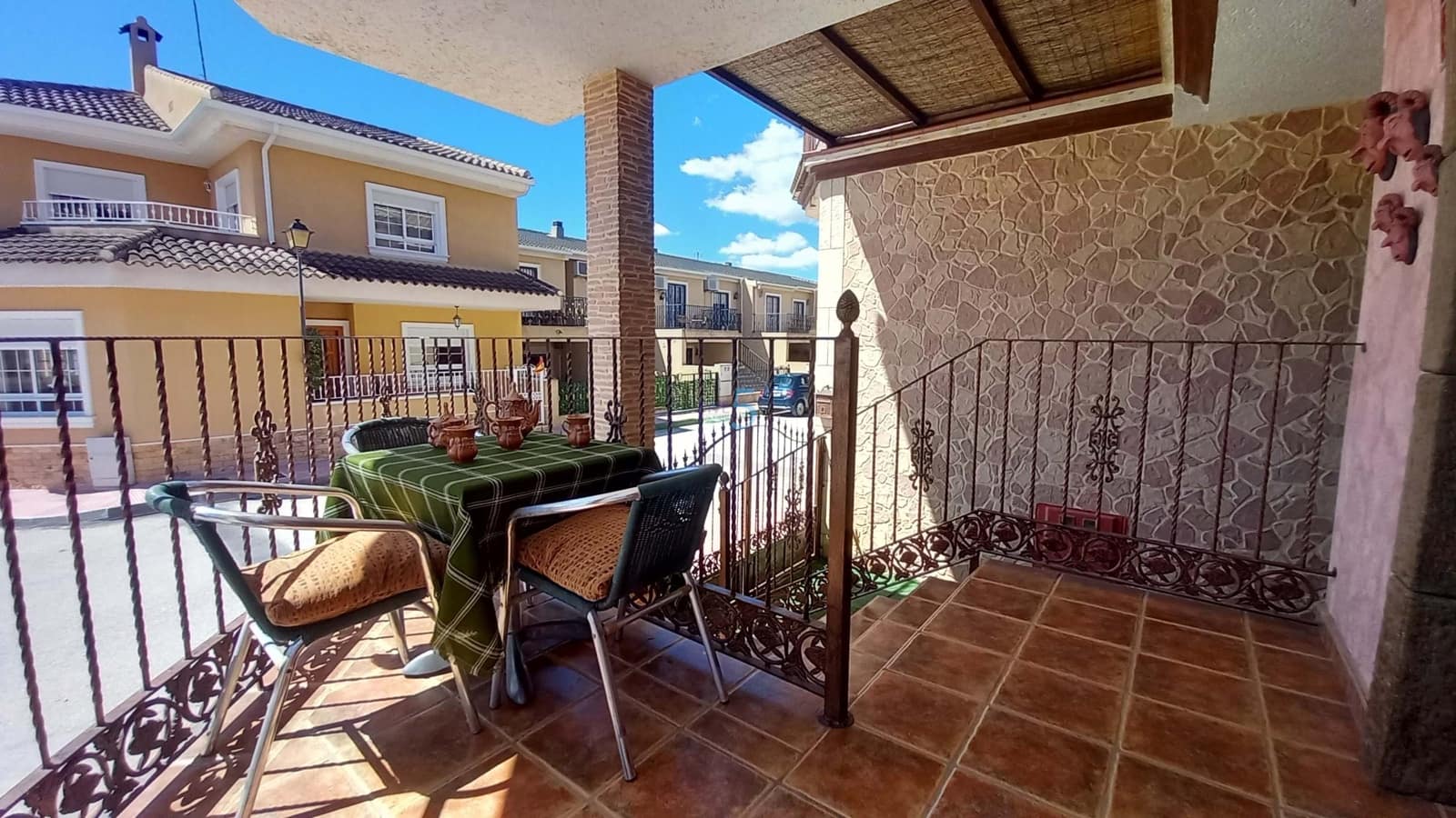 7 soveværelse Byhus til salg i Daya Nueva - € 425.000 (Ref: 8938057)