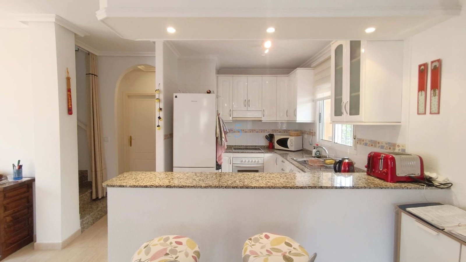 3 soveværelse Villa til salg i El Raso med swimmingpool - € 269.000 (Ref: 8938244)