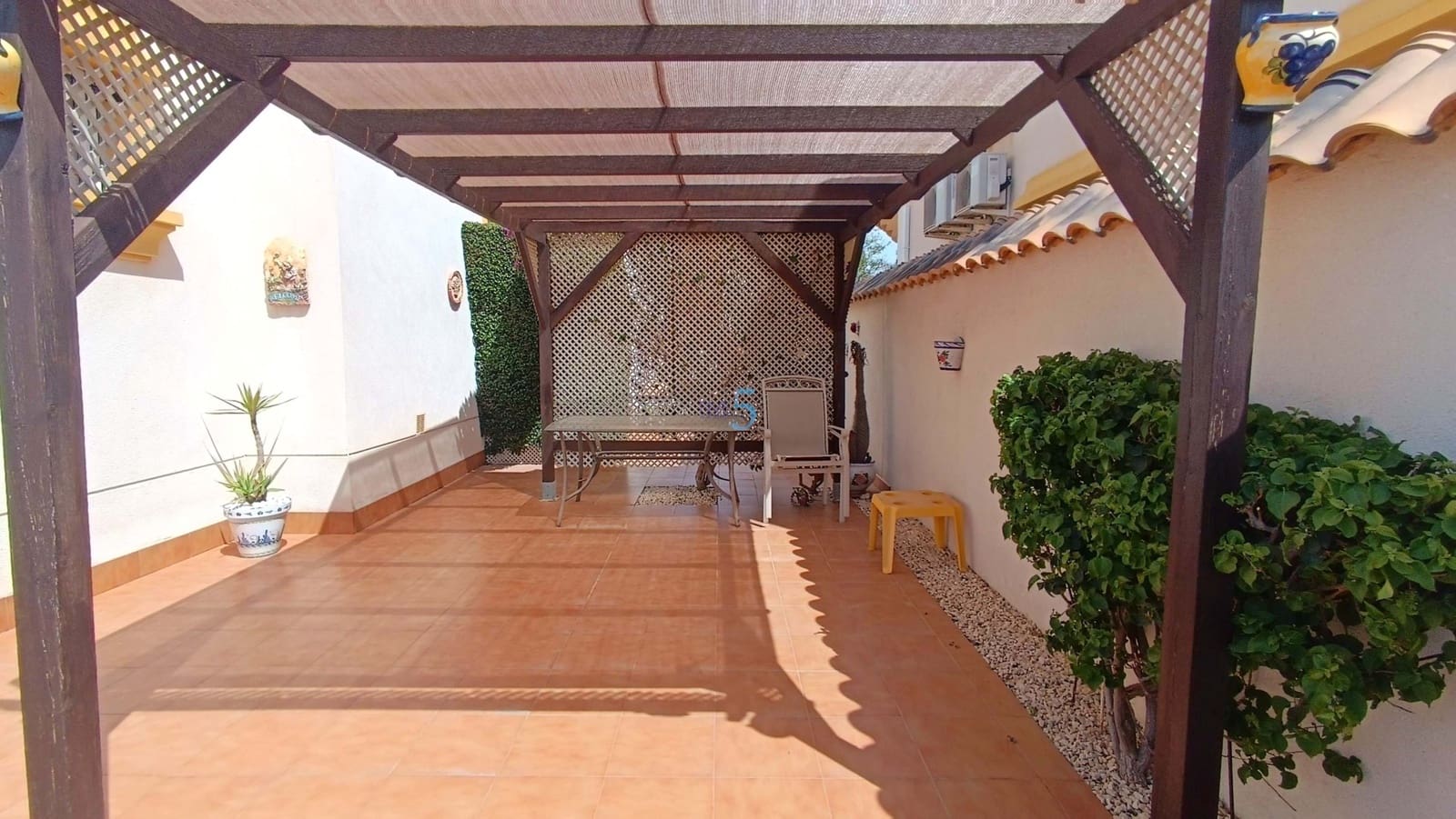 3 soveværelse Villa til salg i El Raso med swimmingpool - € 269.000 (Ref: 8938244)