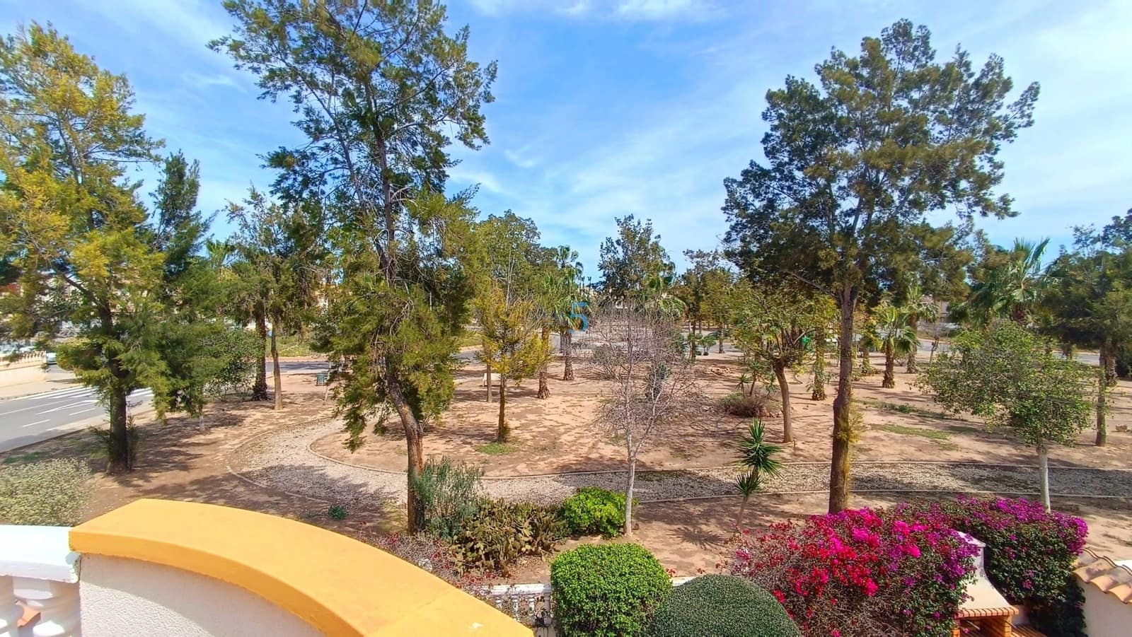 3 soveværelse Villa til salg i El Raso med swimmingpool - € 269.000 (Ref: 8938244)