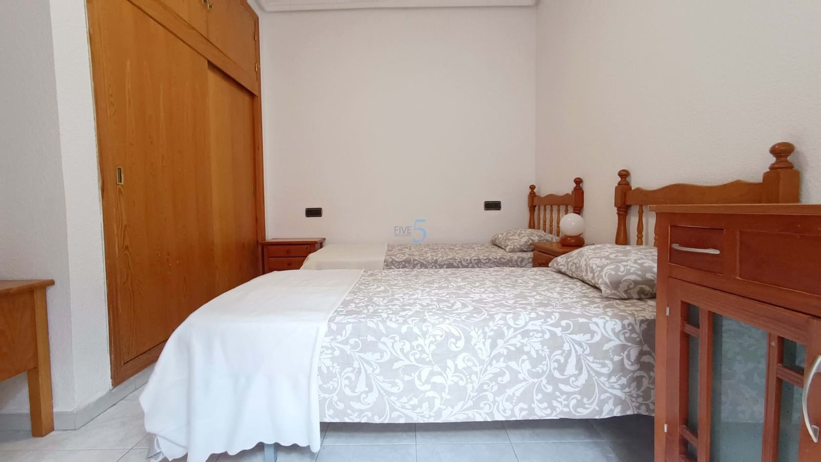 2 bedroom Bungalow for sale in Ciudad Quesada with pool - € 149,950 (Ref: 8940709)