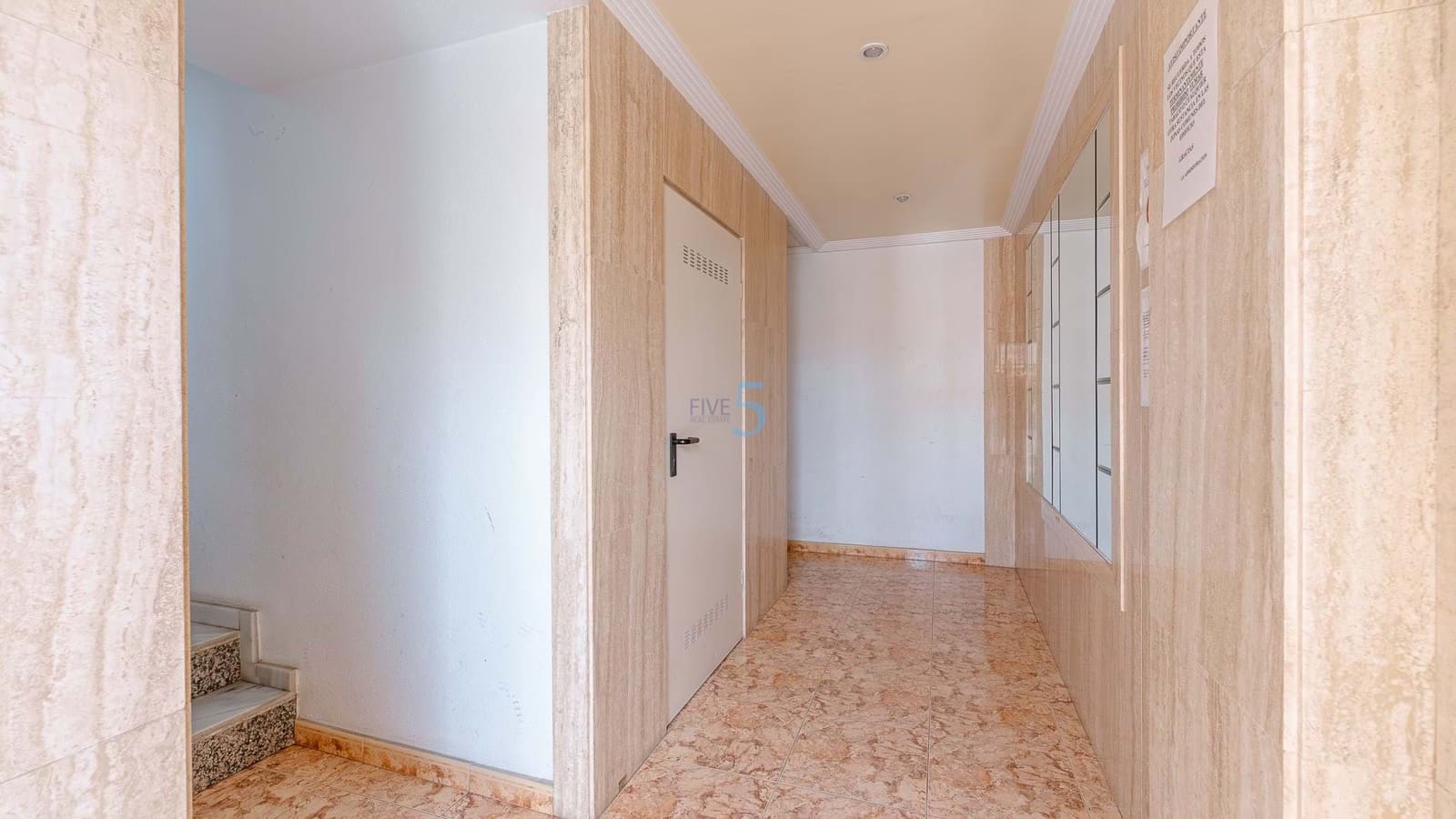 2 soverom Leilighet til salgs i Torrevieja med svømmebasseng - € 119 900 (Ref: 8958262)