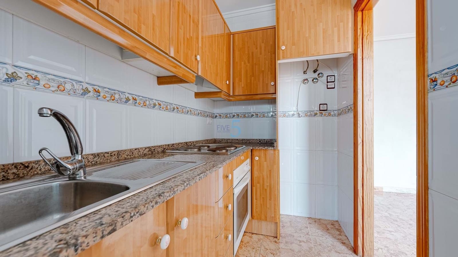 2 soverom Leilighet til salgs i Torrevieja med svømmebasseng - € 119 900 (Ref: 8958262)