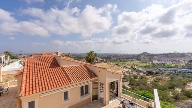 3 camera da letto Villa in vendita in Ciudad Quesada, Rojales con piscina - 435.000 € (Rif: 8971563)