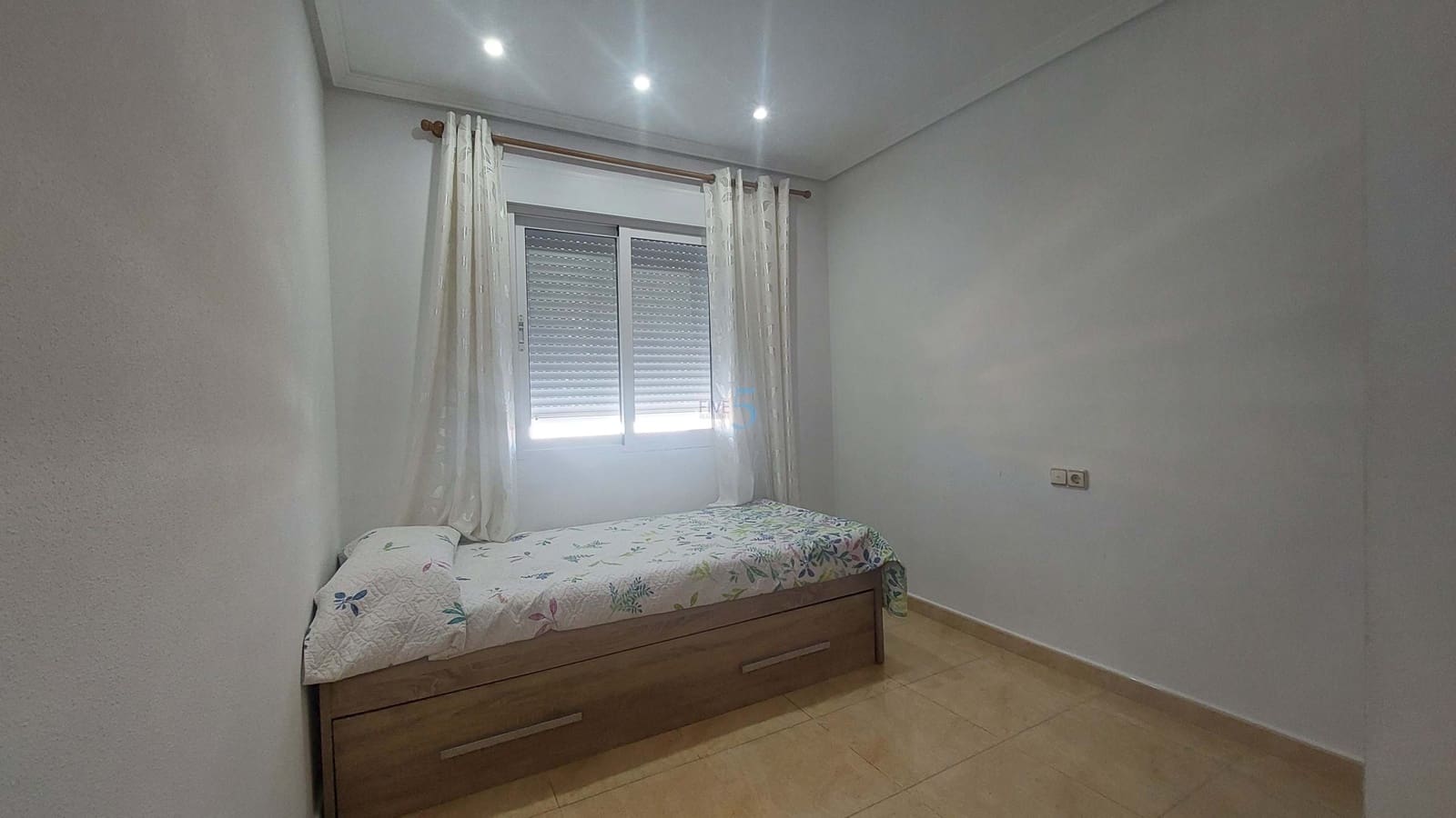 Ático de 2 habitaciones en Pilar de la Horadada en venta con garaje - 139.999 € (Ref: 8971822)