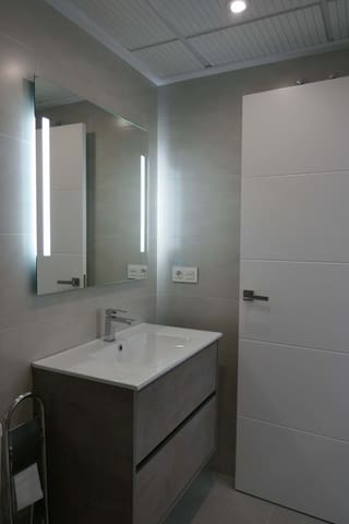 Apartamento de 2 habitaciones en Lo Pagan, San Pedro del Pinatar en venta con piscina garaje - 210.000 € (Ref: 8979871)