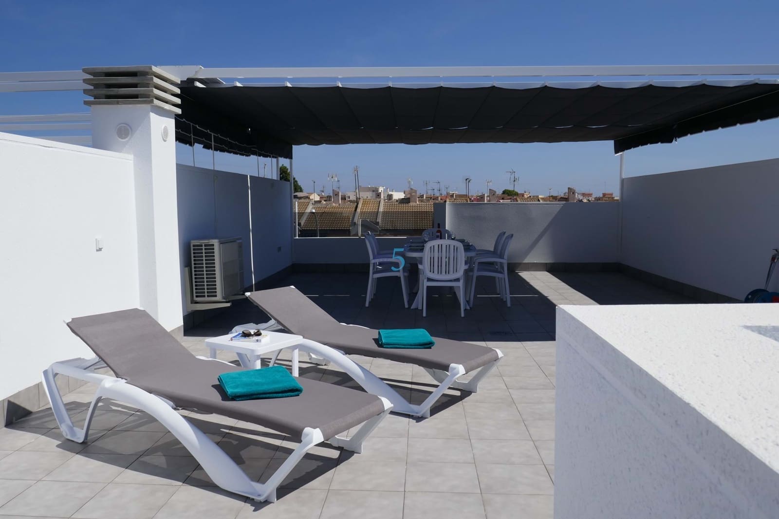 Apartamento de 2 habitaciones en Lo Pagan en venta con piscina garaje - 210.000 € (Ref: 8979871)