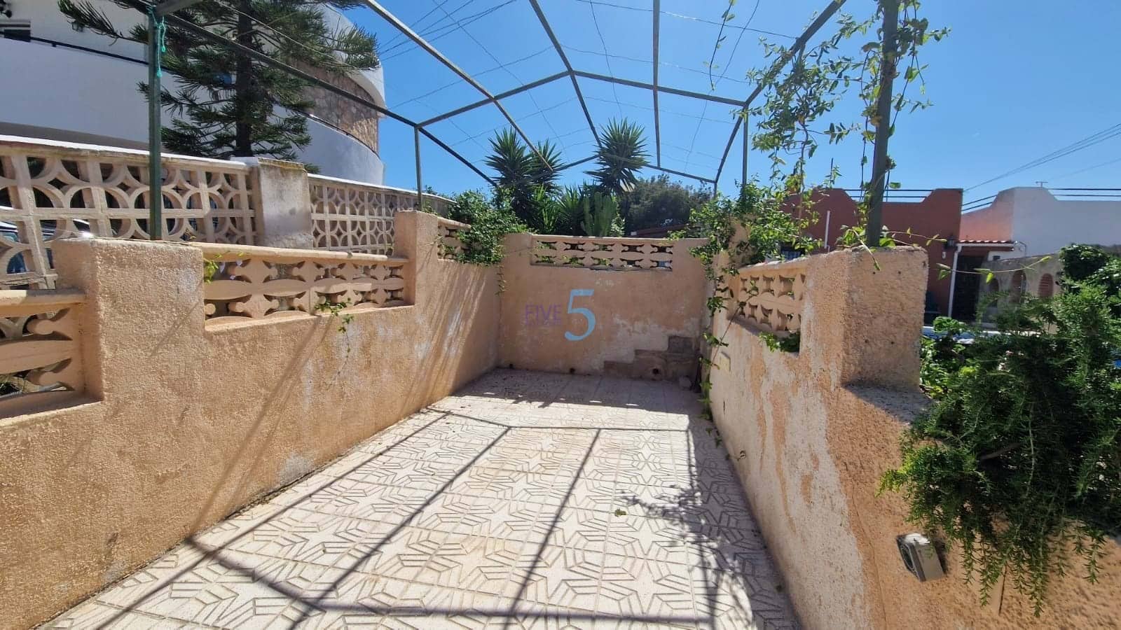 3 bedroom Villa for sale in Los Balcones with pool - € 329,000 (Ref: 8998078)