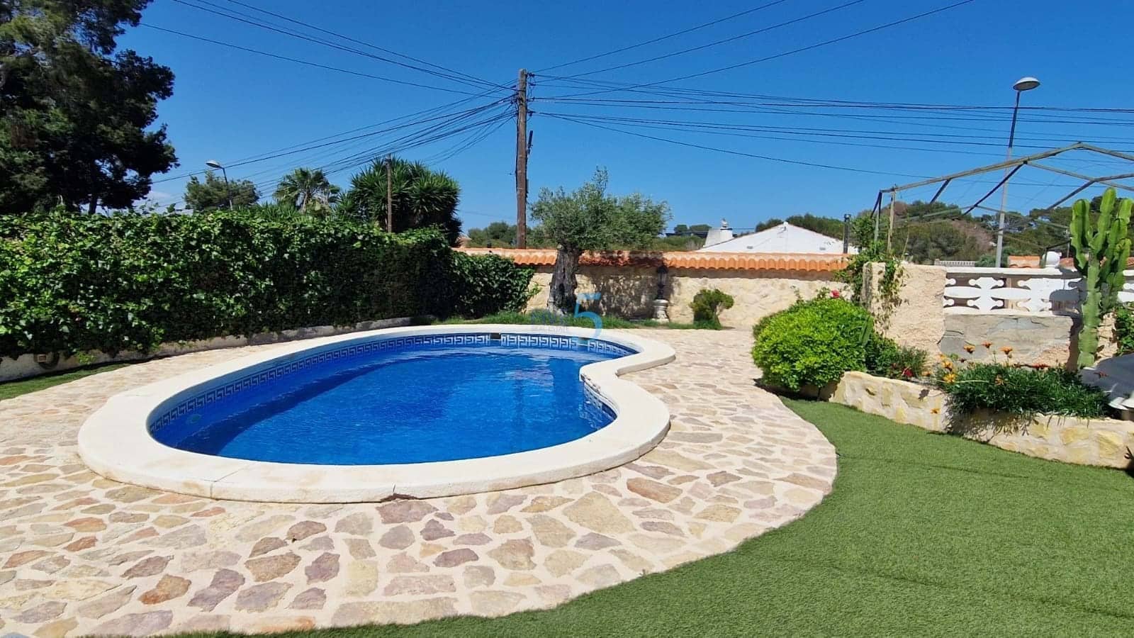3 bedroom Villa for sale in Los Balcones with pool - € 329,000 (Ref: 8998078)