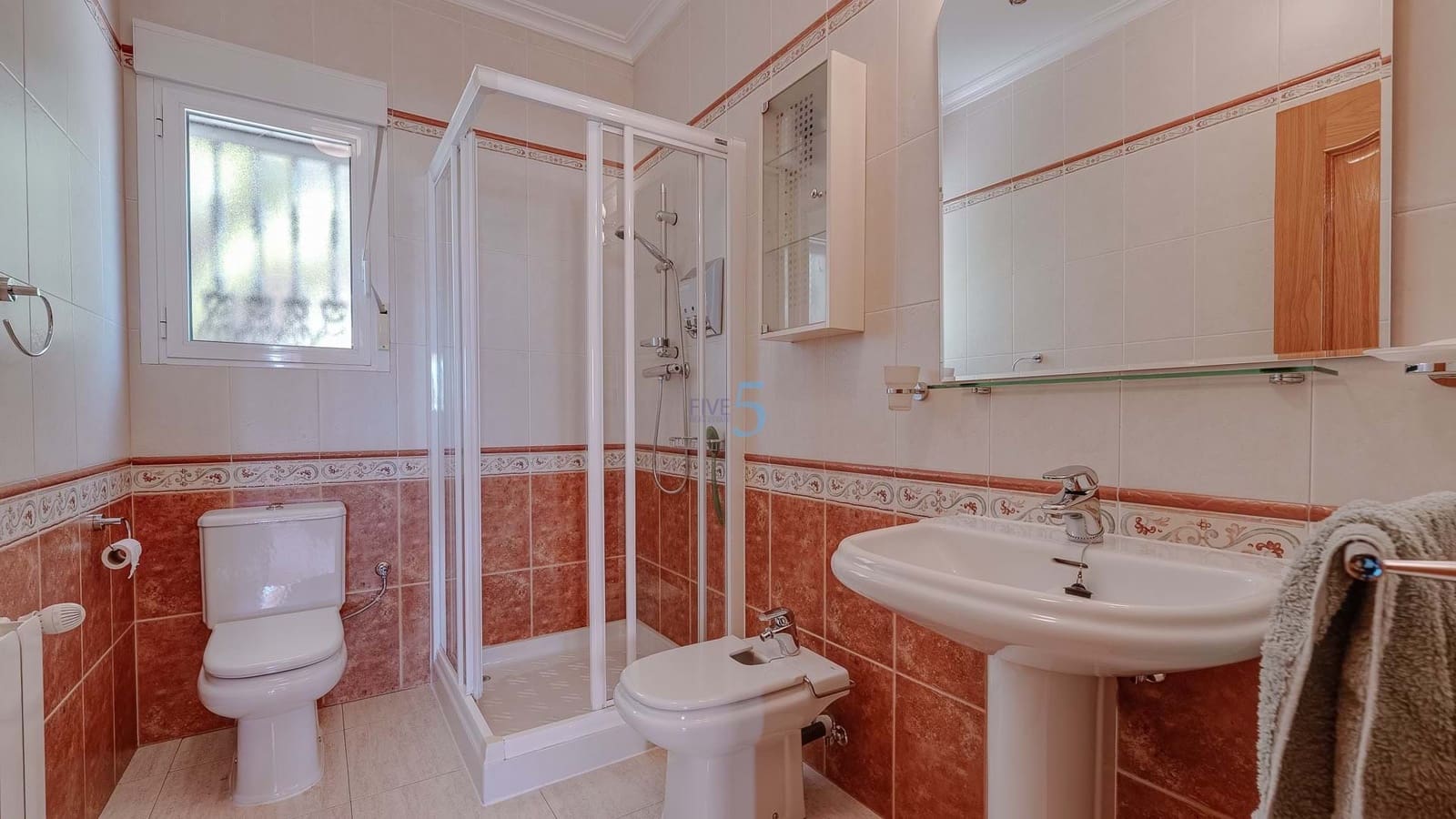 3 bedroom Villa for sale in San Fulgencio with pool garage - € 495,000 (Ref: 9002249)