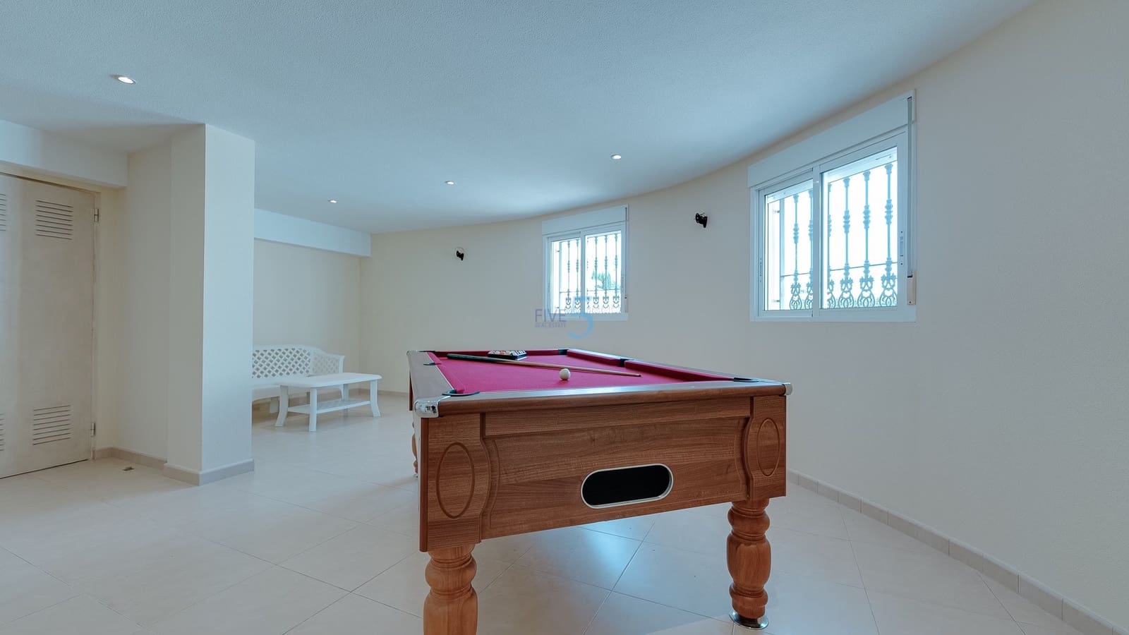 3 bedroom Villa for sale in San Fulgencio with pool garage - € 495,000 (Ref: 9002249)