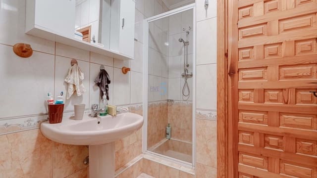 2 soveværelse Bungalow til salg i Villamartin, Orihuela - € 114.000 (Ref: 9006323)