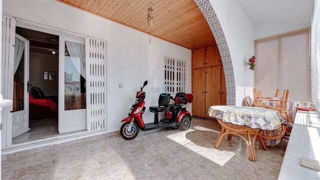 2 soveværelse Bungalow til salg i Villamartin, Orihuela - € 114.000 (Ref: 9006323)