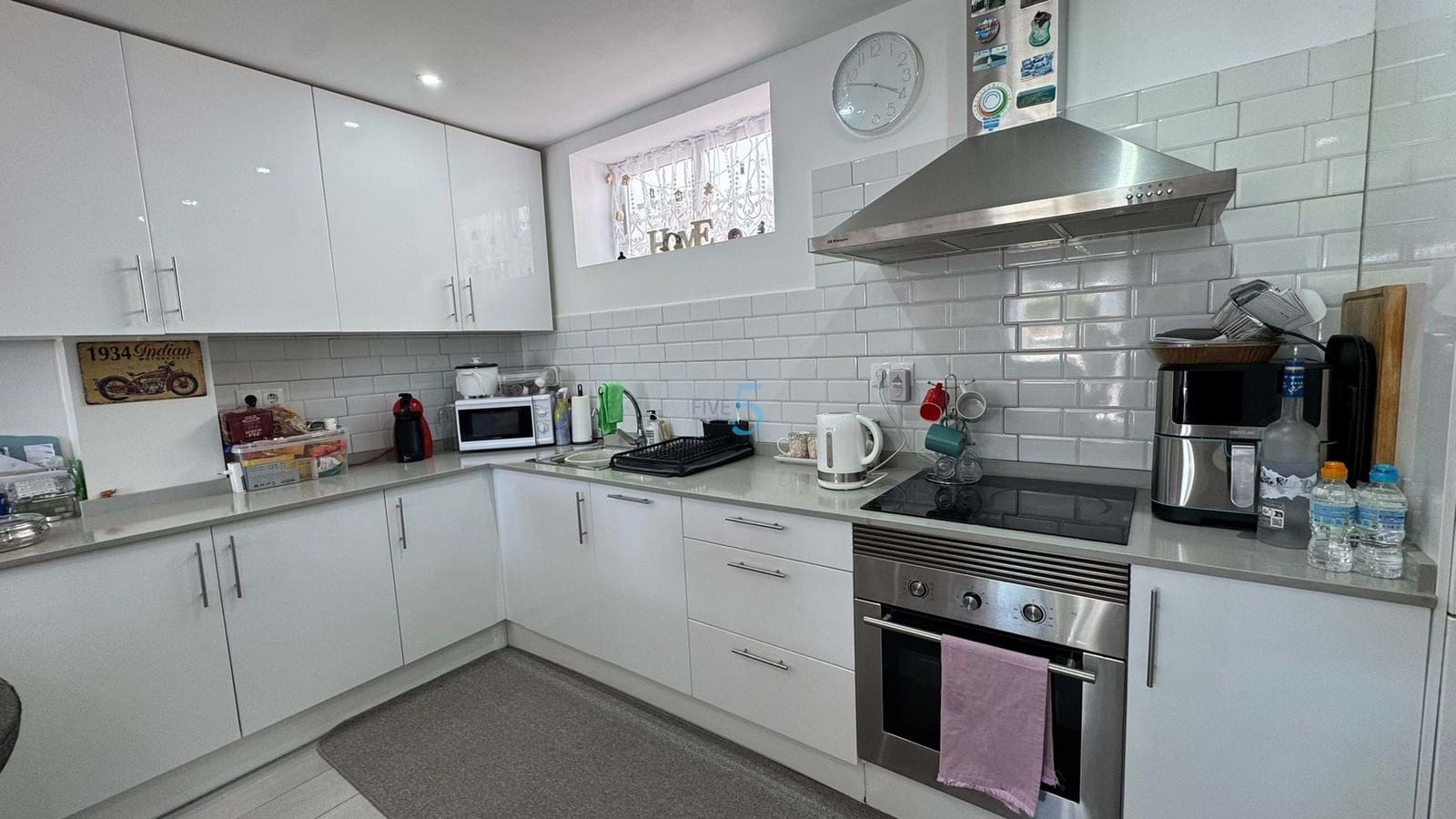 3 bedroom Villa for sale in Villamartin with pool - € 239,900 (Ref: 9017105)