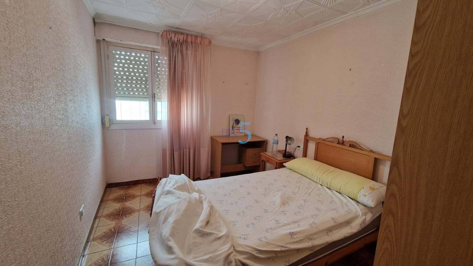 5 bedroom Townhouse for sale in Rojales with garage - € 275,000 (Ref: 9017107)