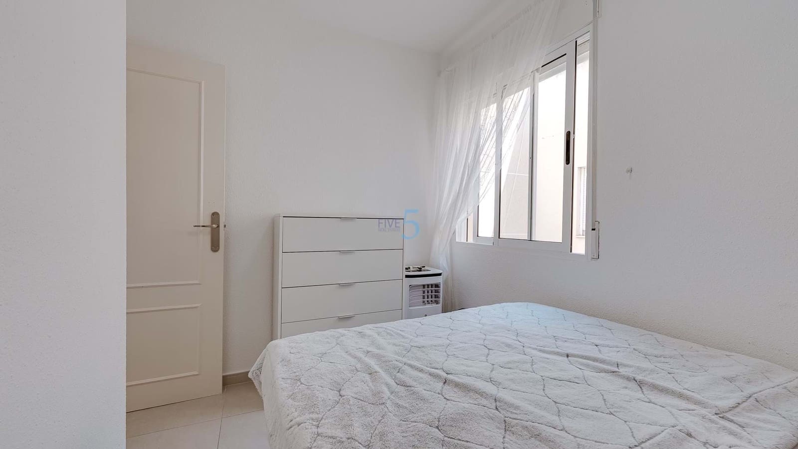 3 soverom Leilighet til salgs i Torrevieja med svømmebasseng - € 134 950 (Ref: 9023944)