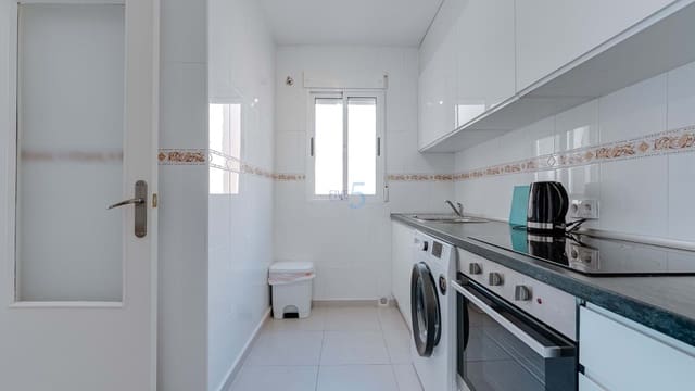 3 soverom Leilighet til salgs i Torrevieja med svømmebasseng - € 134 950 (Ref: 9023944)